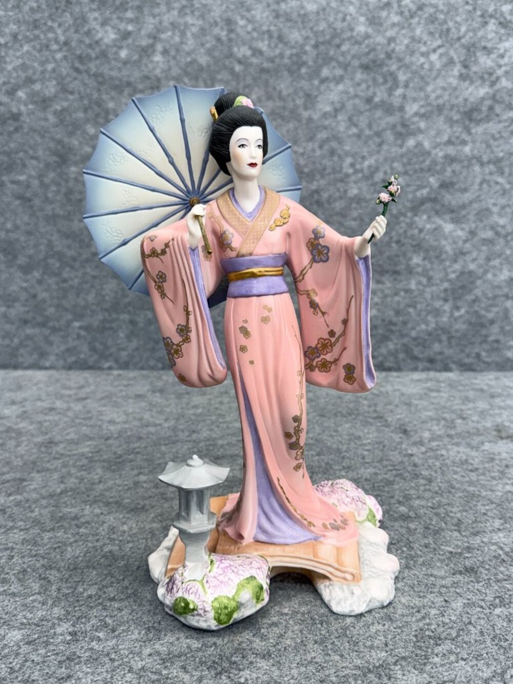 Vintage 1989 Franklin Mint "Yoshiko" Princess of Cherry Blossoms by Manabu Saito
